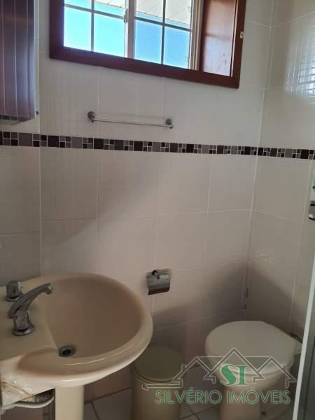 Casa à venda com 8 quartos, 700m² - Foto 18