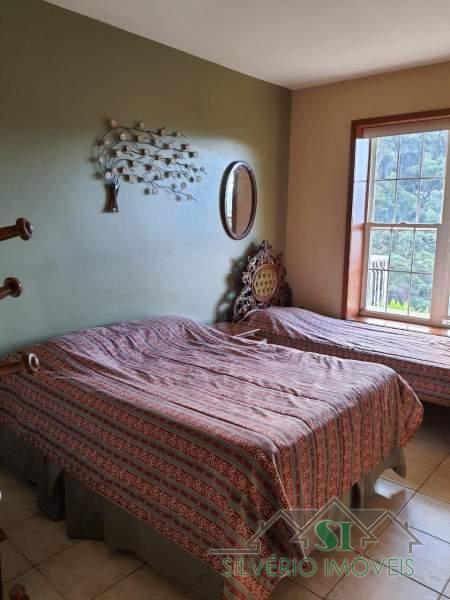 Casa à venda com 8 quartos, 700m² - Foto 19