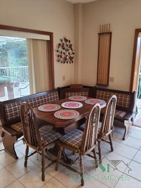 Casa à venda com 8 quartos, 700m² - Foto 21