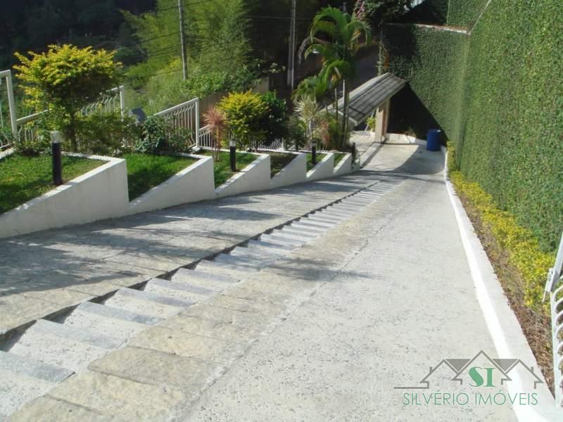 Casa à venda com 8 quartos, 700m² - Foto 3