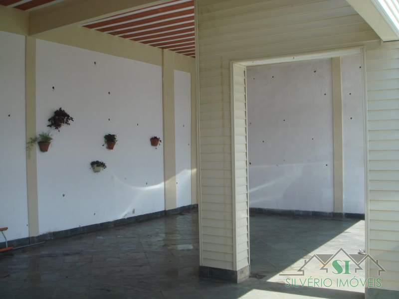 Casa à venda com 8 quartos, 700m² - Foto 24