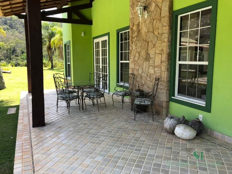 Casa à venda e aluguel com 6 quartos, 1200m² - Foto 16