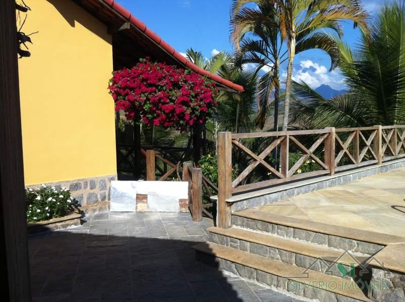Casa à venda com 5 quartos, 333m² - Foto 7