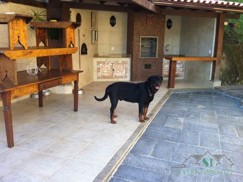 Casa à venda com 5 quartos, 333m² - Foto 15