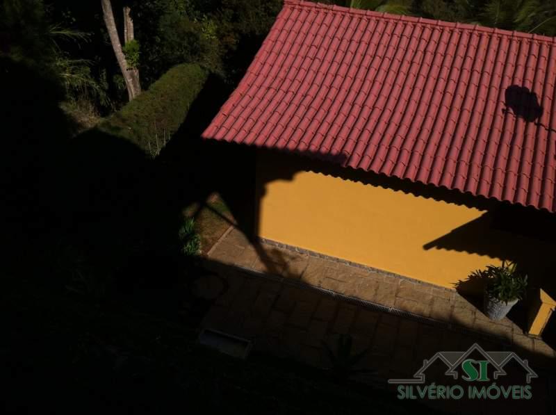 Casa à venda com 5 quartos, 333m² - Foto 18