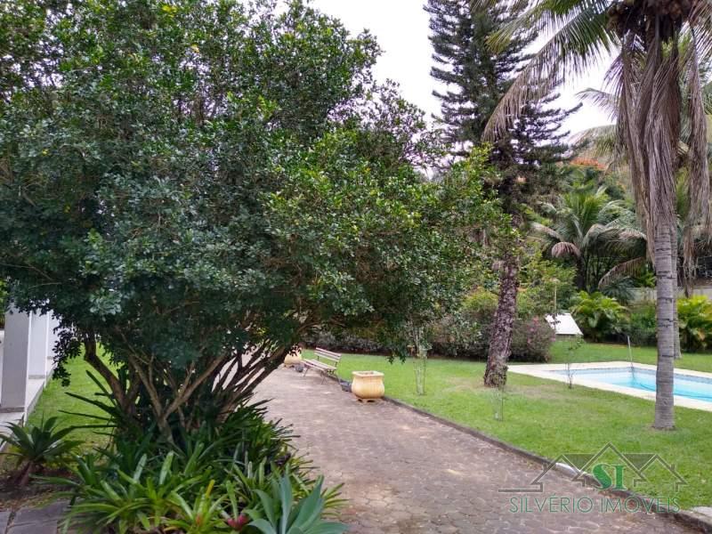 Casa à venda com 5 quartos, 300m² - Foto 14