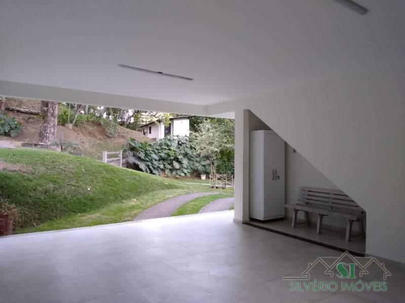 Casa à venda com 5 quartos, 300m² - Foto 20