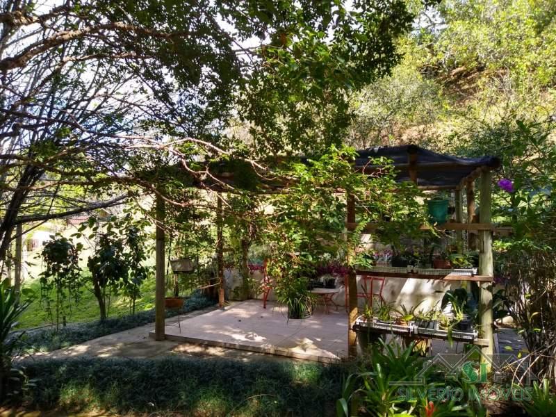Casa à venda com 5 quartos, 300m² - Foto 36