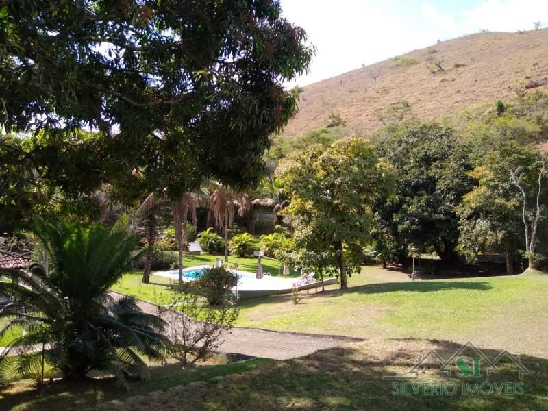 Casa à venda com 5 quartos, 300m² - Foto 37