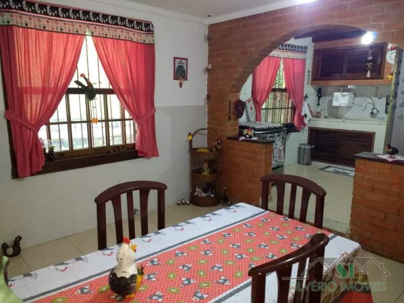 Casa à venda e aluguel com 4 quartos, 136m² - Foto 12