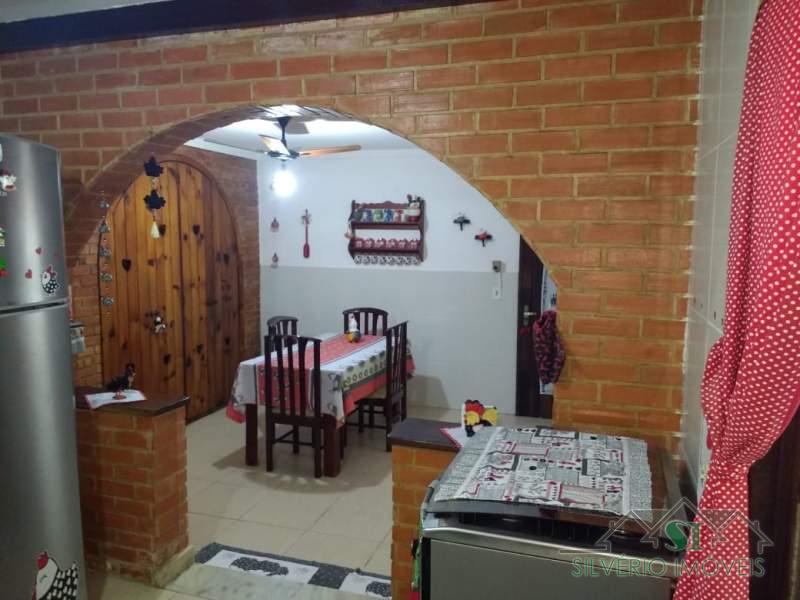 Casa à venda e aluguel com 4 quartos, 136m² - Foto 14