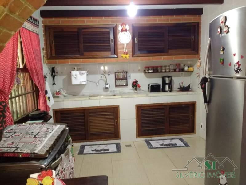 Casa à venda e aluguel com 4 quartos, 136m² - Foto 15