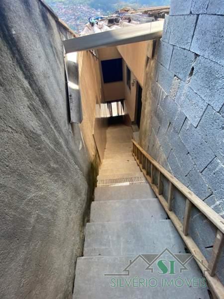Casa à venda com 3 quartos, 120m² - Foto 4