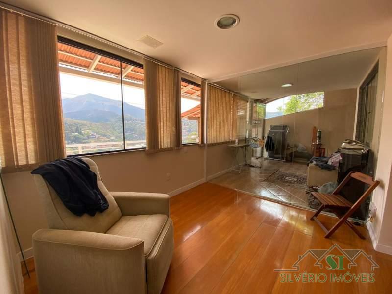 Casa à venda com 3 quartos, 120m² - Foto 16