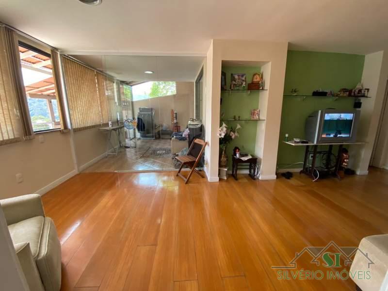 Casa à venda com 3 quartos, 120m² - Foto 17