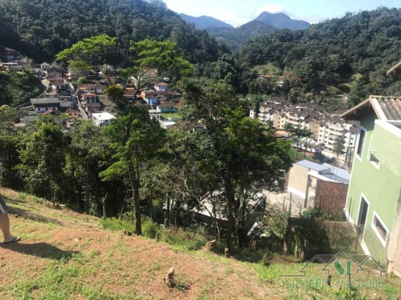Terreno em Bingen - Petrópolis/RJ 
