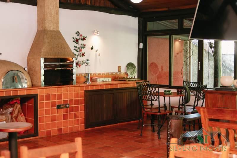 Casa à venda com 4 quartos, 100m² - Foto 5