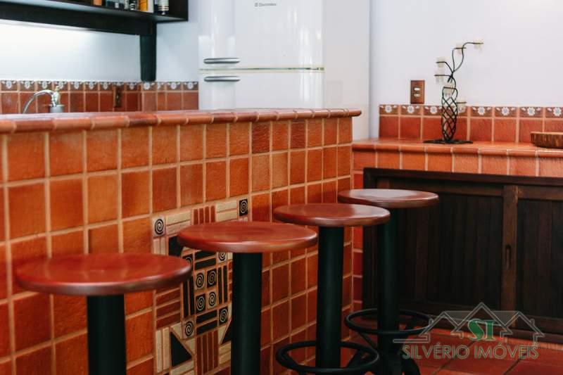 Casa à venda com 4 quartos, 100m² - Foto 14