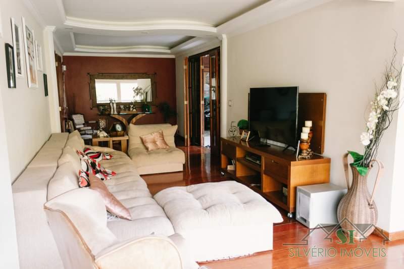 Casa à venda com 4 quartos, 100m² - Foto 23