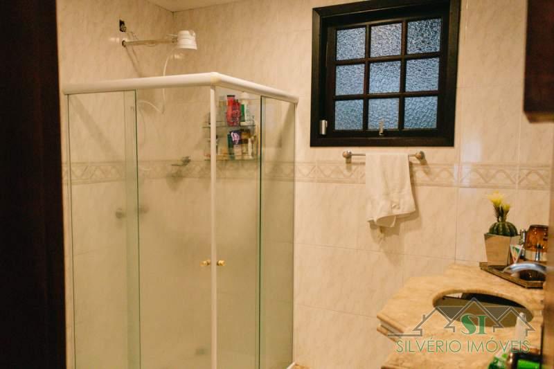 Casa à venda com 4 quartos, 100m² - Foto 28