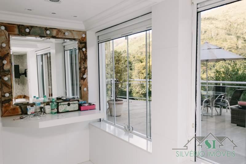 Casa à venda com 4 quartos, 100m² - Foto 48
