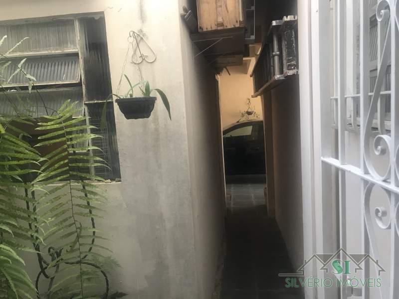 Casa à venda com 3 quartos, 162m² - Foto 6