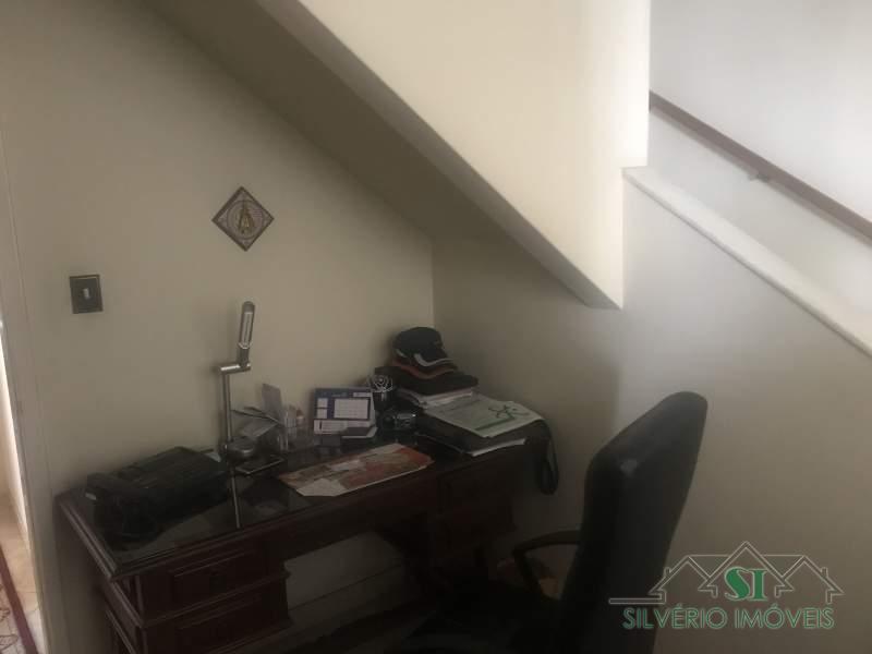 Casa à venda com 3 quartos, 162m² - Foto 7