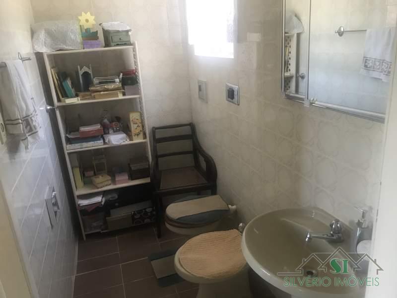 Casa à venda com 3 quartos, 162m² - Foto 9