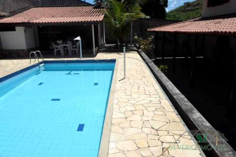 Casa à venda com 5 quartos, 377m² - Foto 7