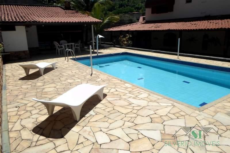 Casa à venda com 5 quartos, 377m² - Foto 11