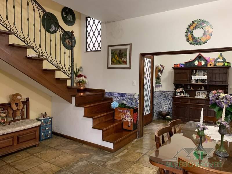 Casa à venda com 4 quartos, 800m² - Foto 7