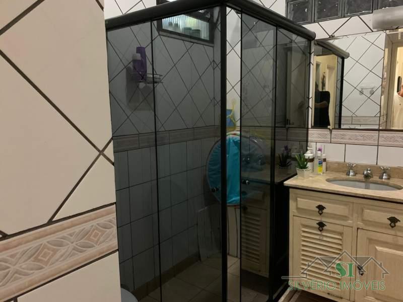 Casa à venda com 4 quartos, 800m² - Foto 14