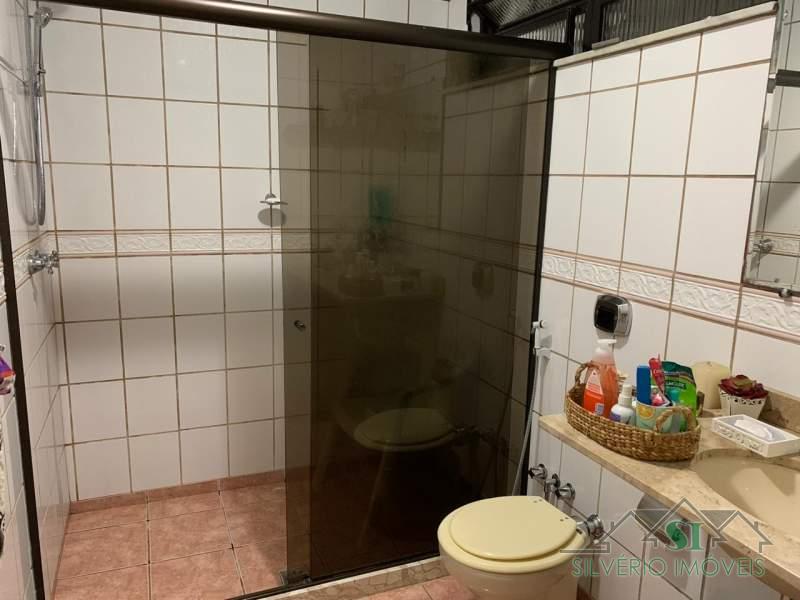 Casa à venda com 4 quartos, 800m² - Foto 15