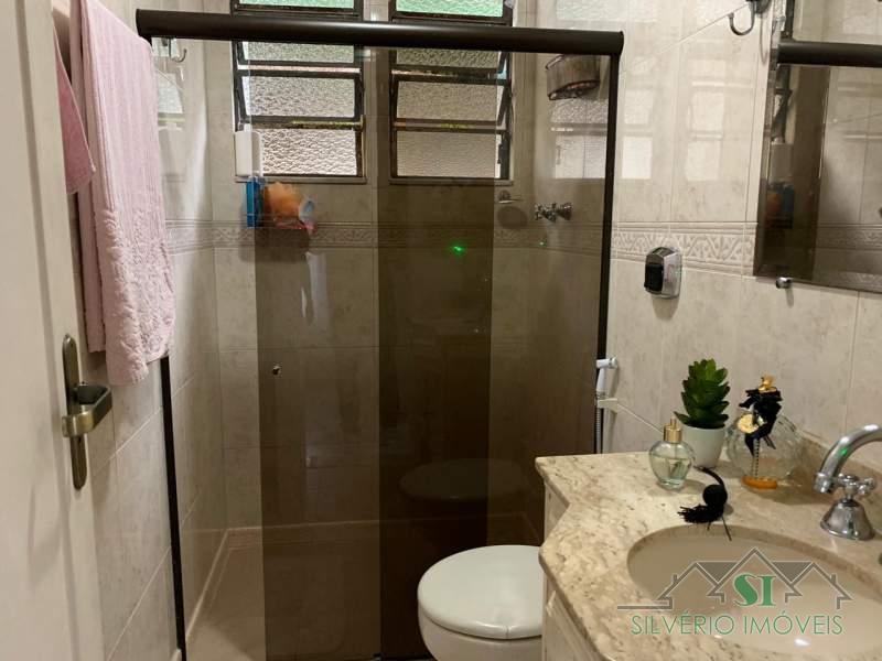 Casa à venda com 4 quartos, 800m² - Foto 17