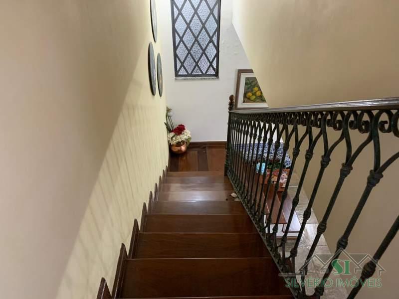 Casa à venda com 4 quartos, 800m² - Foto 19