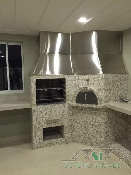 Casa à venda com 4 quartos, 600m² - Foto 17