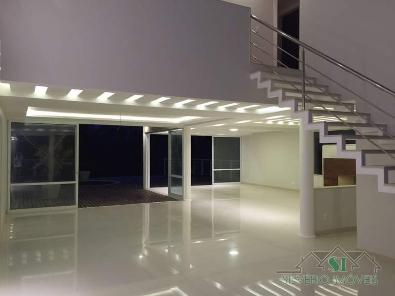 Casa à venda com 4 quartos, 600m² - Foto 6