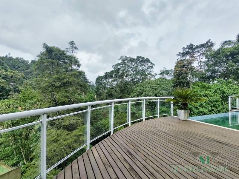 Casa à venda com 4 quartos, 600m² - Foto 22