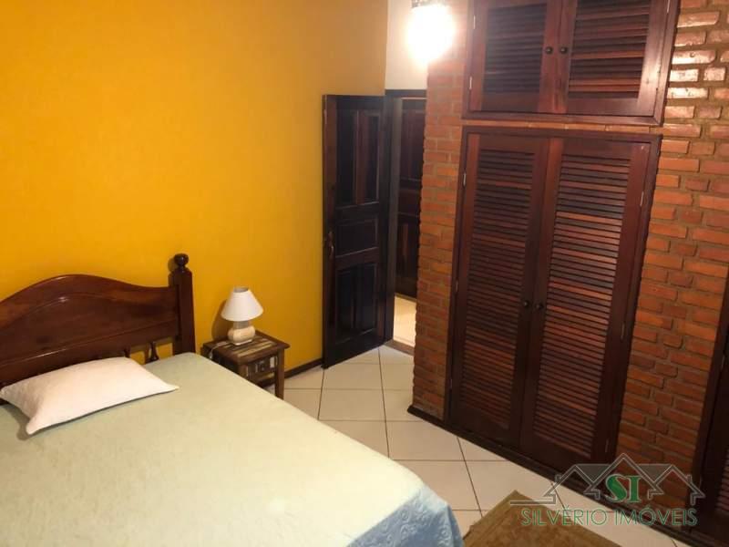 Casa à venda e aluguel com 4 quartos, 240m² - Foto 6