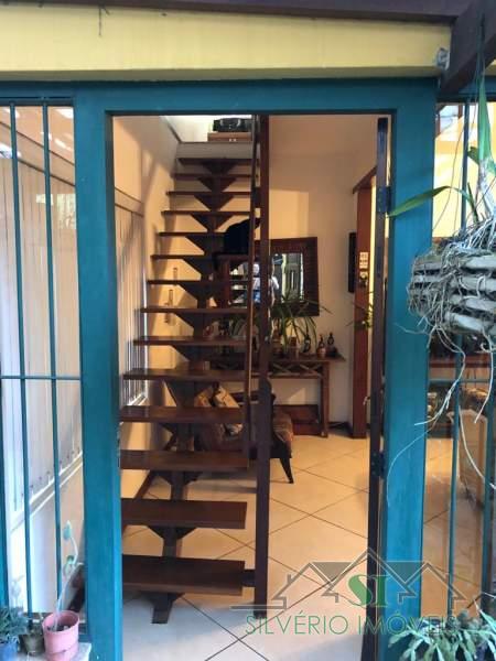 Casa à venda e aluguel com 4 quartos, 240m² - Foto 10