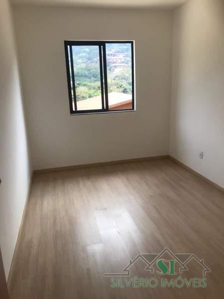 Apartamento à venda com 2 quartos, 63m² - Foto 2