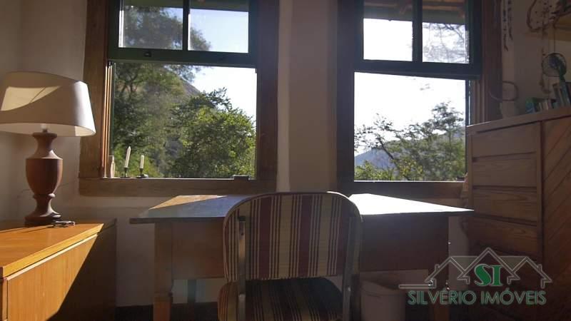 Sítio à venda com 5 quartos, 450m² - Foto 15