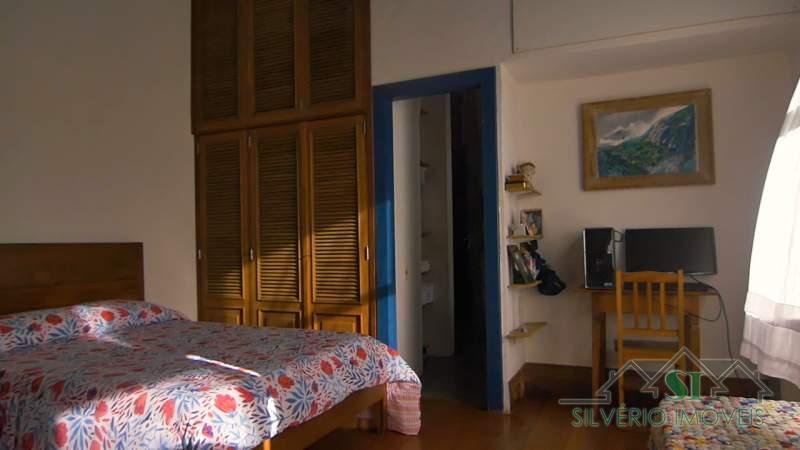 Sítio à venda com 5 quartos, 450m² - Foto 18
