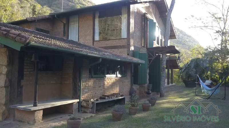 Sítio à venda com 5 quartos, 450m² - Foto 26