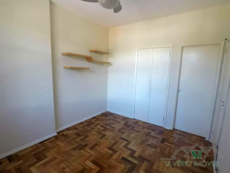 Apartamento à venda com 2 quartos, 72m² - Foto 7