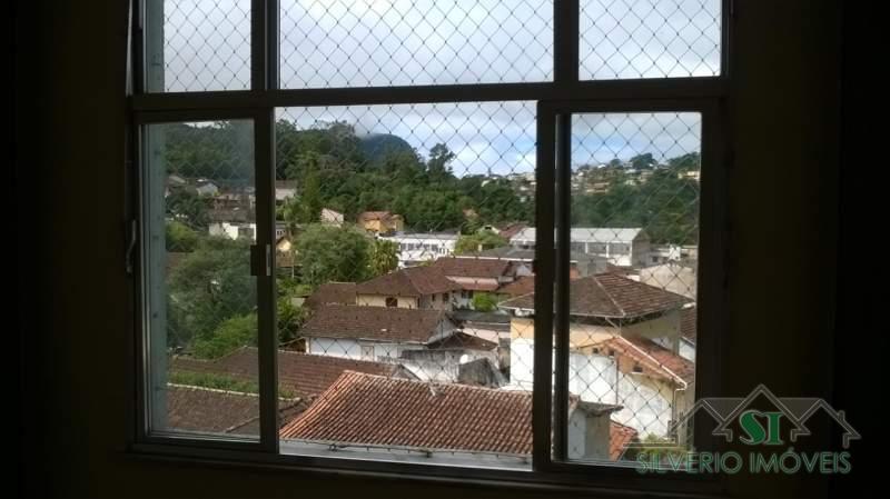 Apartamento à venda com 2 quartos, 72m² - Foto 11