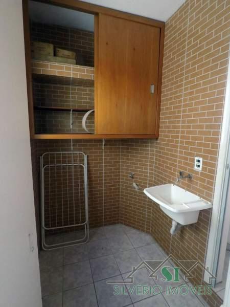 Apartamento à venda com 2 quartos, 72m² - Foto 8