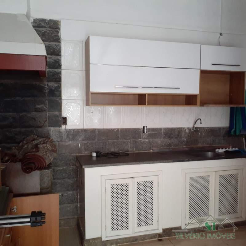 Casa à venda com 7 quartos, 370m² - Foto 8