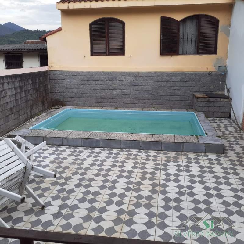 Casa à venda com 7 quartos, 370m² - Foto 4