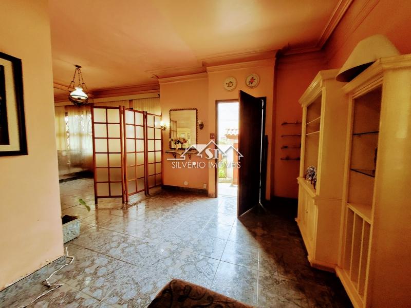 Casa à venda com 7 quartos, 370m² - Foto 29